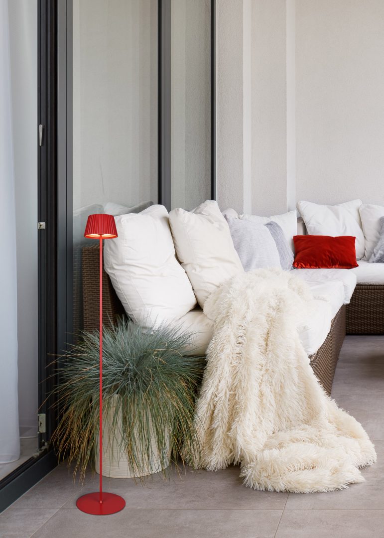 Välistingimustes kasutatav Suarez LED põrandavalgusti punane laaditav - Image 2