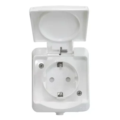 Pistikupesa Opal pinnapealne 16A,IP44